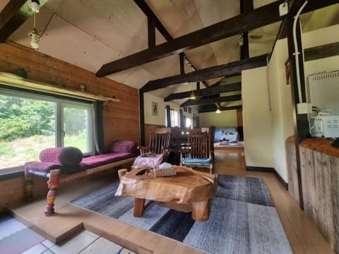 Bears House Chalet in Furano