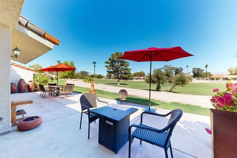 Golf View Palms Retreat Apartment in Palm Desert