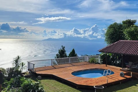 Pool view, Sea view