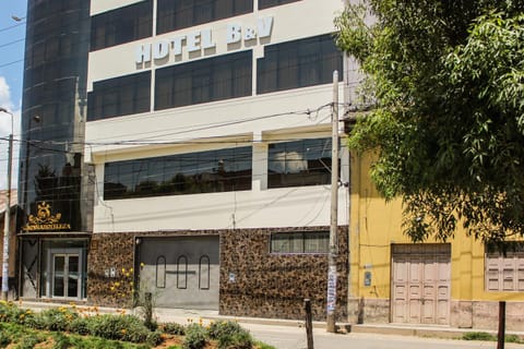 Hotel B&V Hotel in Huancayo