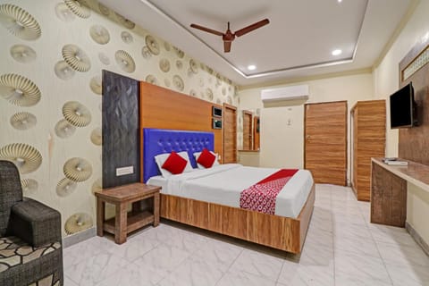 OYO Flagship Hotel Aditya Grand Inn Hôtel in Guntur