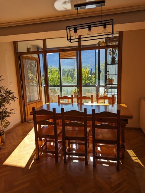 Living room, Lounge or bar, Garden view, Mountain view