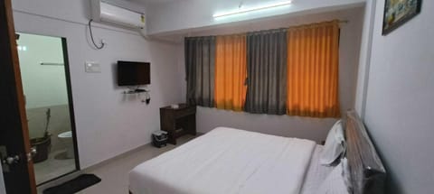 Flagship Deluxe United Corporate Homes 2 Hotel in Thane