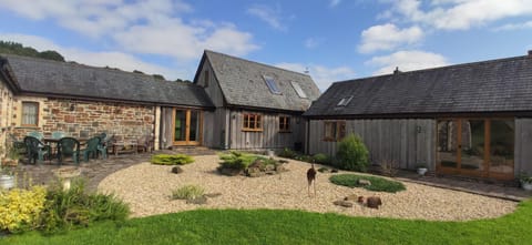 Property building, Garden, Garden view