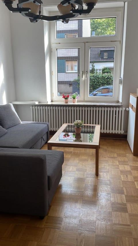 2Schlafzimmer, Wohnküche&Balkon Apartment in Oberhausen