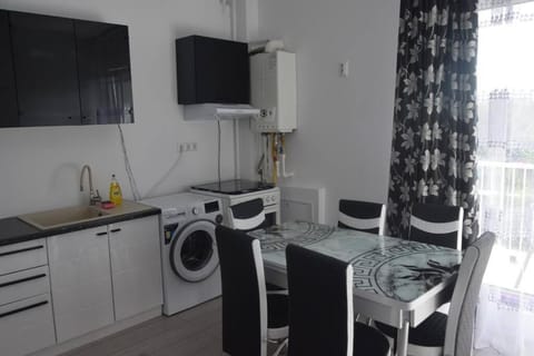 Real Residence -apartament cu 3 camere- Valeni 144 Apartment in Prahova, Romania