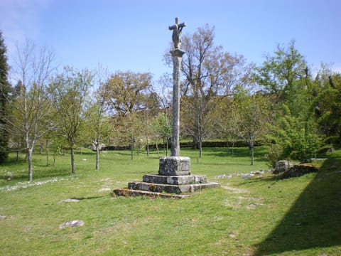 Nearby landmark, Natural landscape, Hiking