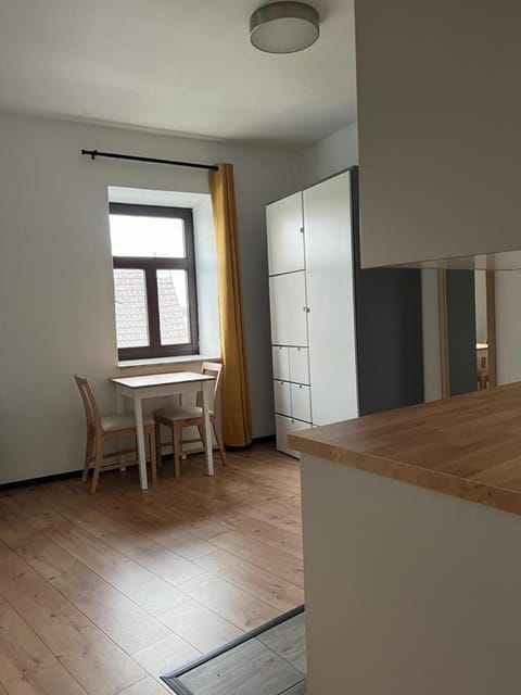 City Appartement B - Zur ewigen Lampe dritte Etage in ein Historisches Denkmalschutz mit Garage Copropriété in Brühl