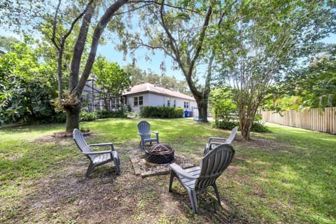 Palm Harbor Estate w/ Pool & Fruit Trees on Acre House in Palm Harbor
