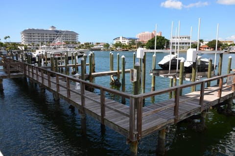 Bay Harbor 403 Apartment in Clearwater Beach