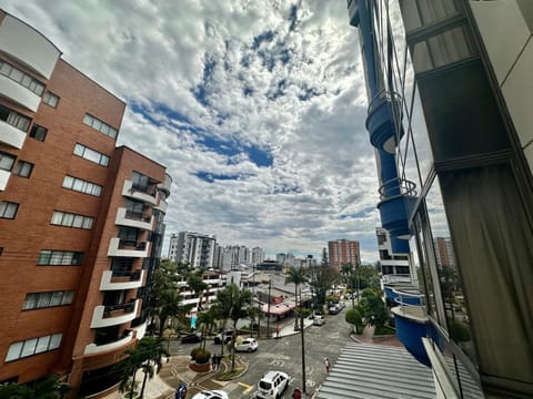Apartamento amoblado en Pinares -Circunvalar Condo in Pereira