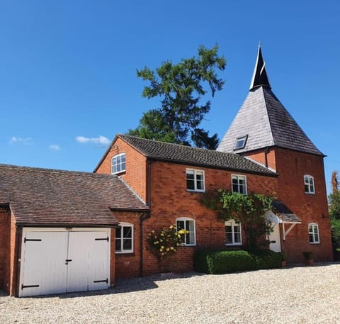 Lilly Hall Hopkiln - Exceptional 3 Bed Cottage in Ledbury Herefordshire House in Malvern Hills District