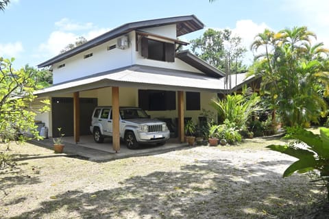 Property building, Garden, Garden view