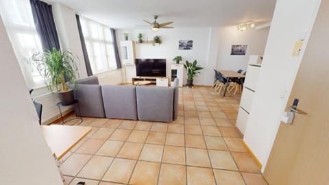 Solution-Grischun - Stadtwohnung - Kaffee&Tee - Arbeitsplatz - TV Apartment in Chur