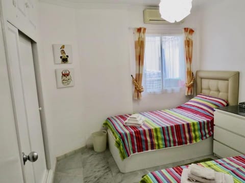 Bright and Airy 2 Bed 2 Bath modern Apartment Apartamento in Sitio de Calahonda