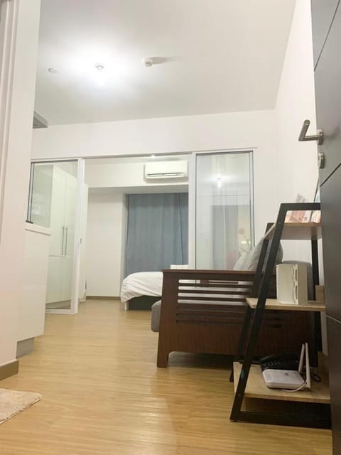 Sutherland Space Apartamento in Mandaluyong