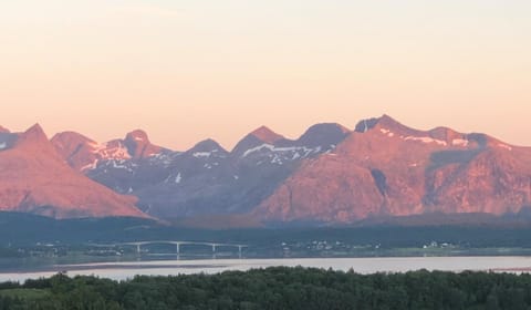 Natural landscape, Mountain view