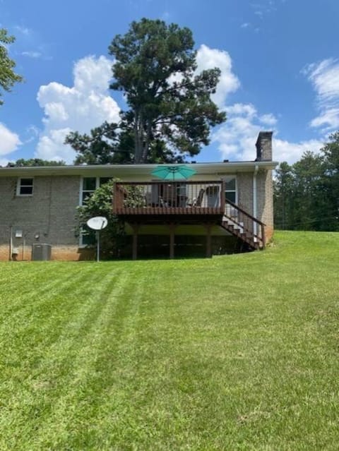 Ranch - Allatoona Lake, LakePoint Sporting, Hiking House in Acworth