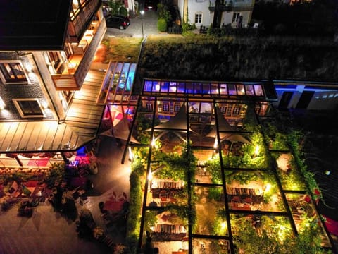 Property building, Garden