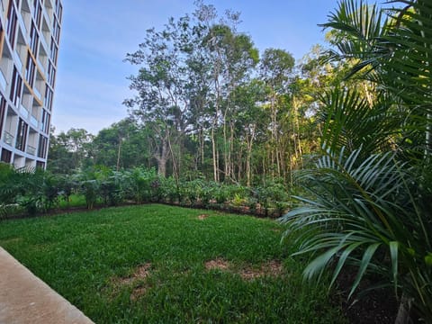 Patio, Balcony/Terrace