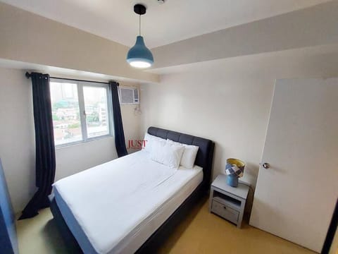 Heart of the City CDO Cozy 1Bedroom Wifi Netflix Apartment in Cagayan de Oro