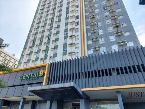 Heart of the City CDO Cozy 1Bedroom Wifi Netflix Apartment in Cagayan de Oro