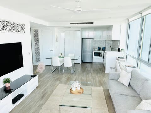 Modern Gold Coast Apartment with great Amenities Copropriété in Main Beach