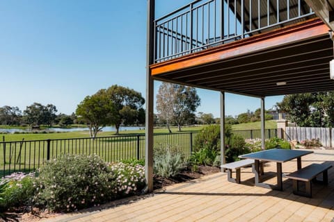 Boodalang House - access to golf course with views House in Dunsborough