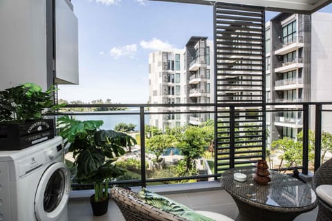 View (from property/room), Balcony/Terrace, Sea view, washing machine