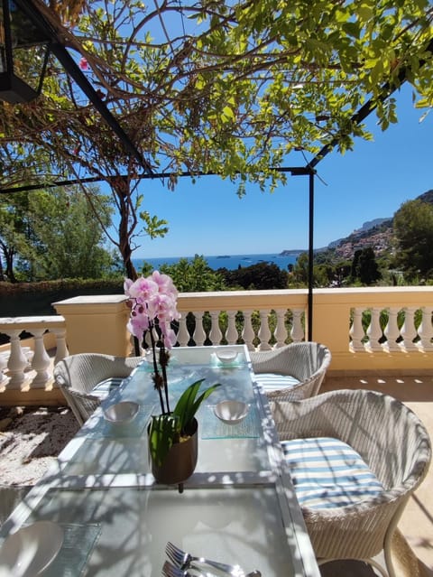 Natural landscape, View (from property/room), Balcony/Terrace