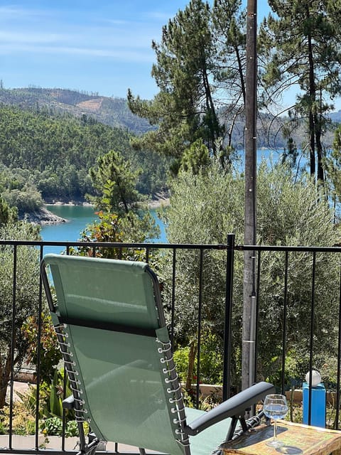 Balcony/Terrace, River view