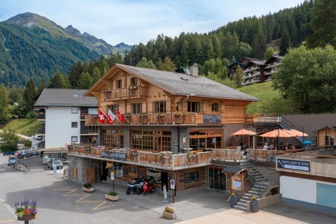 Property building, Natural landscape, Mountain view