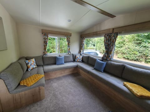 24 Chestnut Grove Caravan Campingplatz /
Wohnmobil-Resort in Humberston