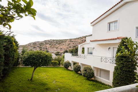 Property building, Garden view, Mountain view