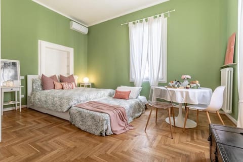 Studio liberty a 100 metri dalle mura Apartment in Bassano del Grappa