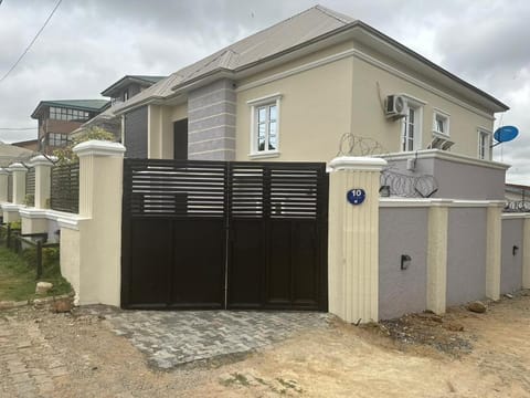 Ashers Villa Eigentumswohnung in Abuja