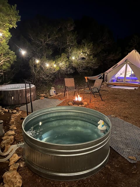 The Juniper Ranch and Retreat Luxury tent in Spring Branch