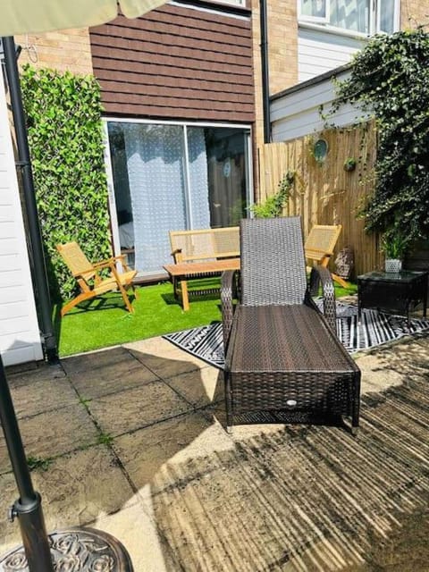 Frencham stylish Long Stay with Hot Tub House in Canterbury