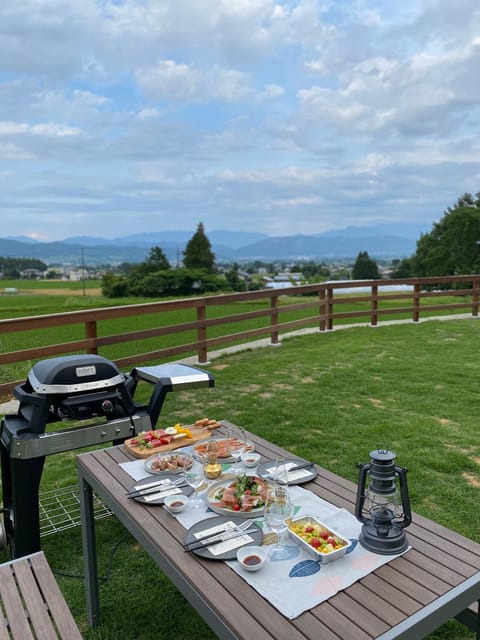 Garden, Mountain view