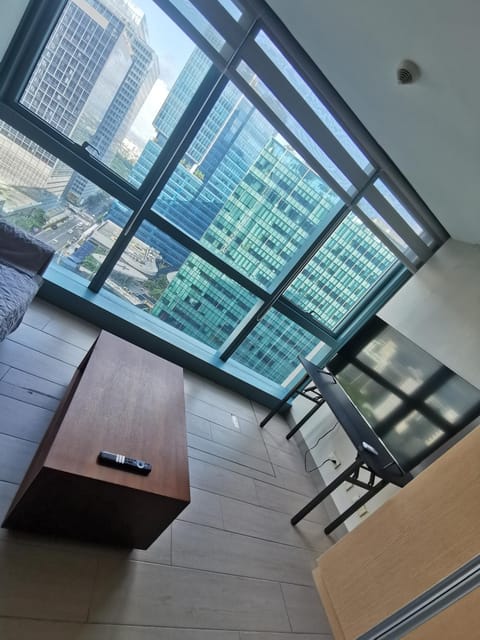 One Uptown Residence BGC One Bedroom Apartment in Makati