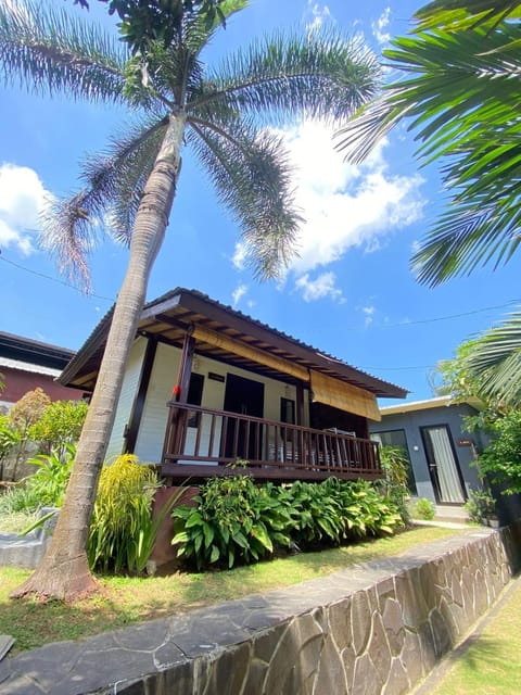 Kubu Di Omo Villas Lodge nature in Kediri