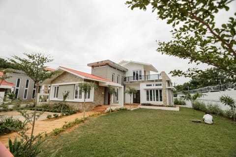 singing greenz staycations Villa in Gujarat