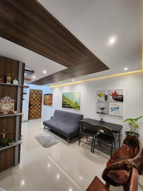 Comfy & stylish place in Antipolo City Condo in Antipolo