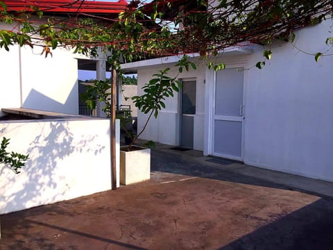Wavesong Residences Copropriété in Kamburugamuwa