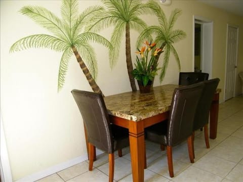 Coconut Breeze IV - Monthly Beach Rental home Haus in Clearwater Beach