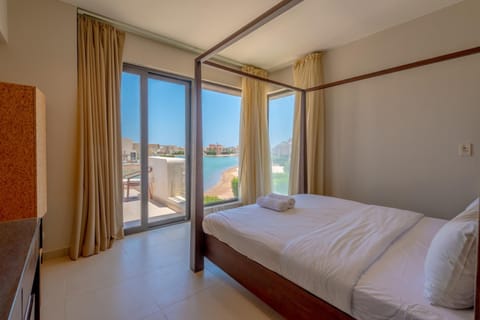 Comfy 3BR Standalone in Tawila, El Gouna. Lagoon & Pool access Villa in Hurghada