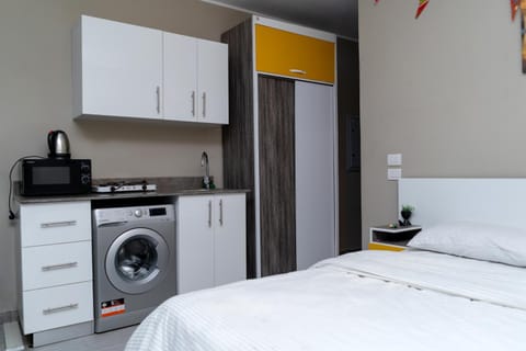 Bed, Bedroom, minibar, oven, washing machine