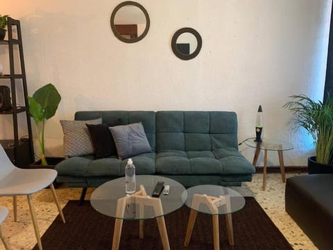 Great Apartment Wi-fi/Parking/SmartTV/AC Condo in Monterrey