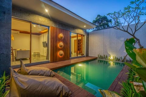 15Min to Ubud Art Market 2BR Private Pool/Lavilla Eight Villa in Sukawati