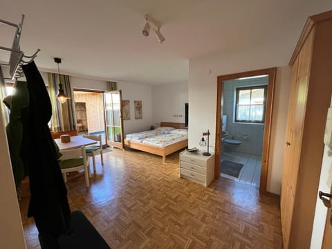 Living room, Dining area, Bedroom